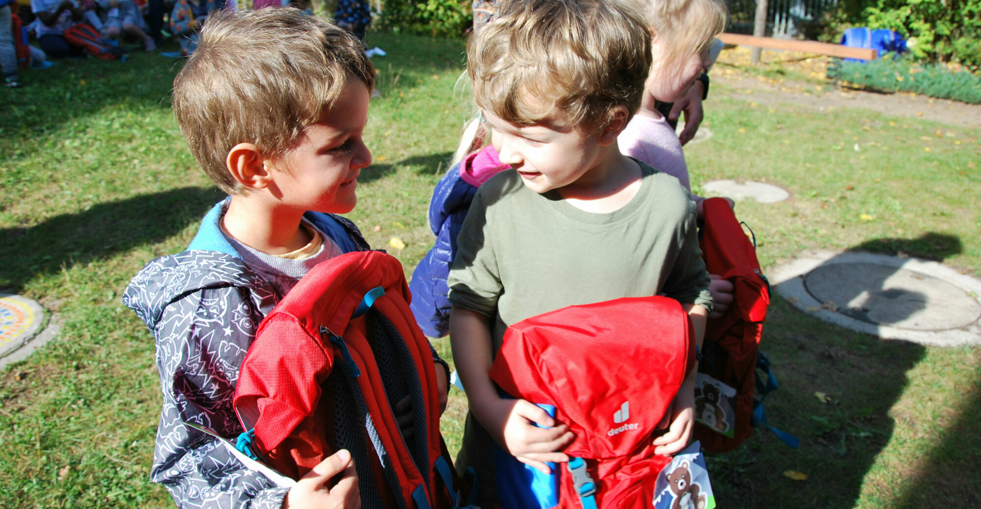 Pusteblume Kinder Rucksack Uebergabe Freigabe DSC 0010